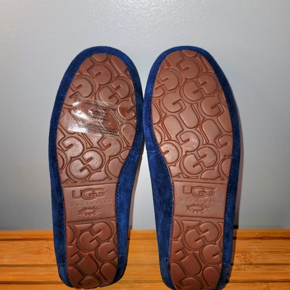 UGG Ansley Charm Moccasin, Midnight Blue, Women's Size 8 - Picture 5 of 9